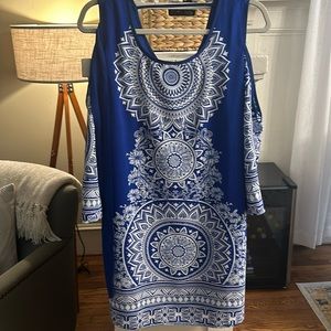 Women’s size small blue and tribal print dress with belt